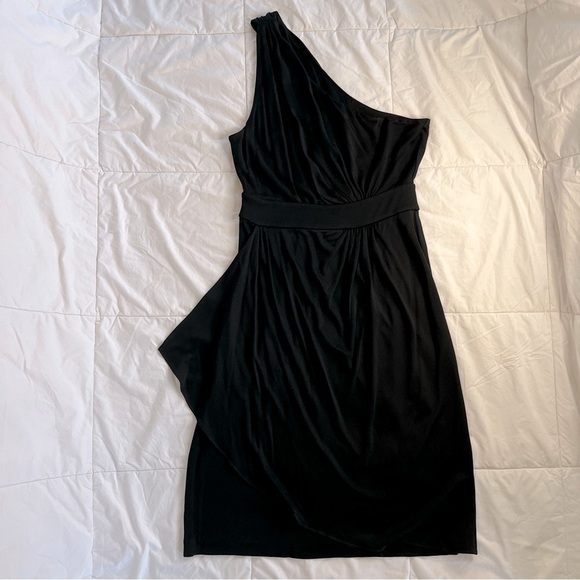Diane Von Furstenberg | Black One-Shoulder Dress in Drapey Fabric | Size Small - Picture 1 of 10